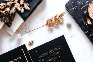 Broches & Épingles - Roaring 20s Paris