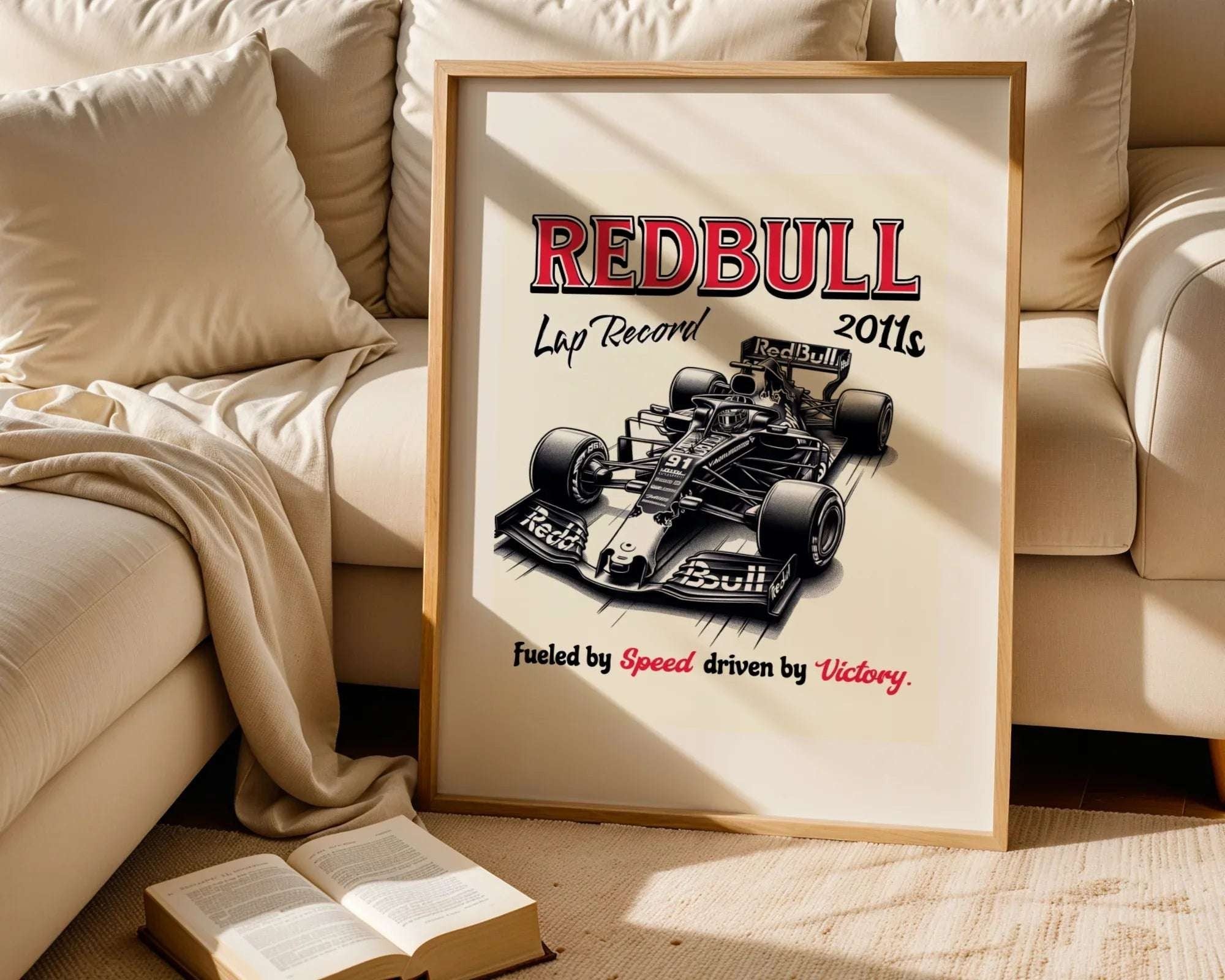Affiche Red Bull F1 Lap Record, Formule 1, poster sport automobile, F1 k1qbj8-tb.myshopify.com Affiche course vintage, Affiche F1 imprimable, Affiche F1 Red Bull, Affiche Formule 1 vintage, Affiche Red Bull F1, Affiche rétro Red Bull, Affiche voiture F1, Affiche voiture rétro, Art sport automobile, Décoration sport automobile, Décoration vintage sport, Poster design Formule 1, Poster voiture de course