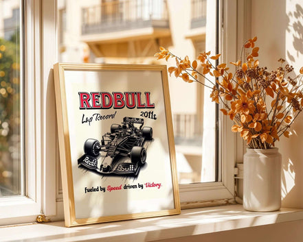 Affiche Red Bull F1 Lap Record, Formule 1, poster sport automobile, F1 k1qbj8-tb.myshopify.com Affiche course vintage, Affiche F1 imprimable, Affiche F1 Red Bull, Affiche Formule 1 vintage, Affiche Red Bull F1, Affiche rétro Red Bull, Affiche voiture F1, Affiche voiture rétro, Art sport automobile, Décoration sport automobile, Décoration vintage sport, Poster design Formule 1, Poster voiture de course