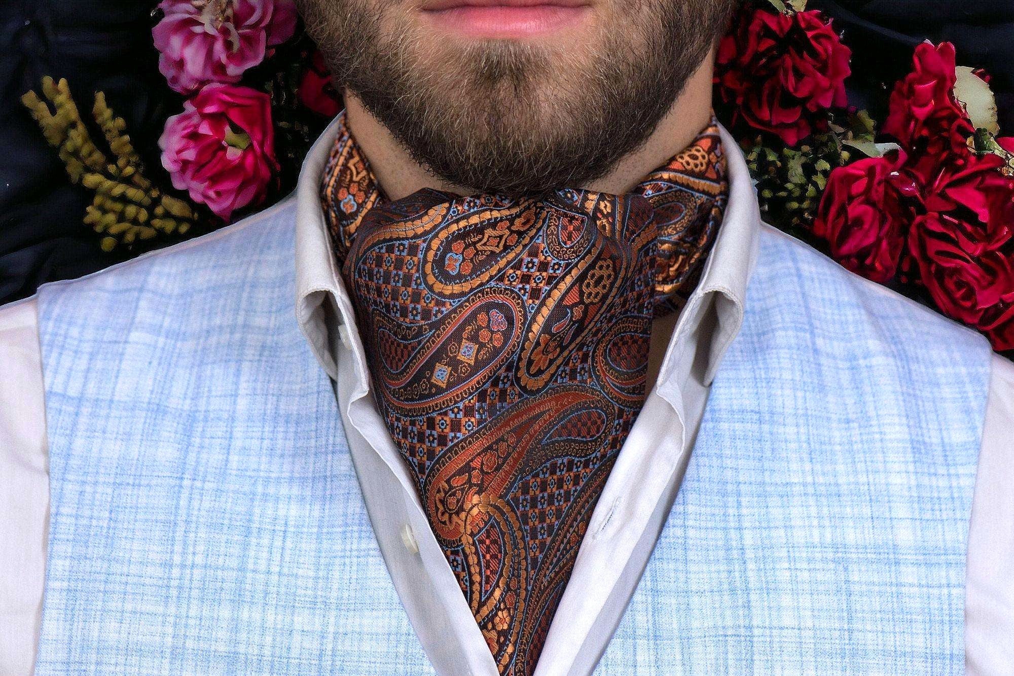 Ascot lavallière en soie jaune I – cravate foulard homme mariage chic k1qbj8-tb.myshopify.com ascot lavallière en soie jaune, Ascot motifs géométriques, cadeau pas cher idée offrir, Cravate Ascot en soie cadeau, Cravate Ascot pour mariage, cravate de notaire homme, Cravate foulard ascot mariage, idée accessoire peaky blinders, mariage boheme chic costume, Noeud de cravate costume, tailleur femme chic mariage, tenue homme civil mariage, tenue témoin mariage costume