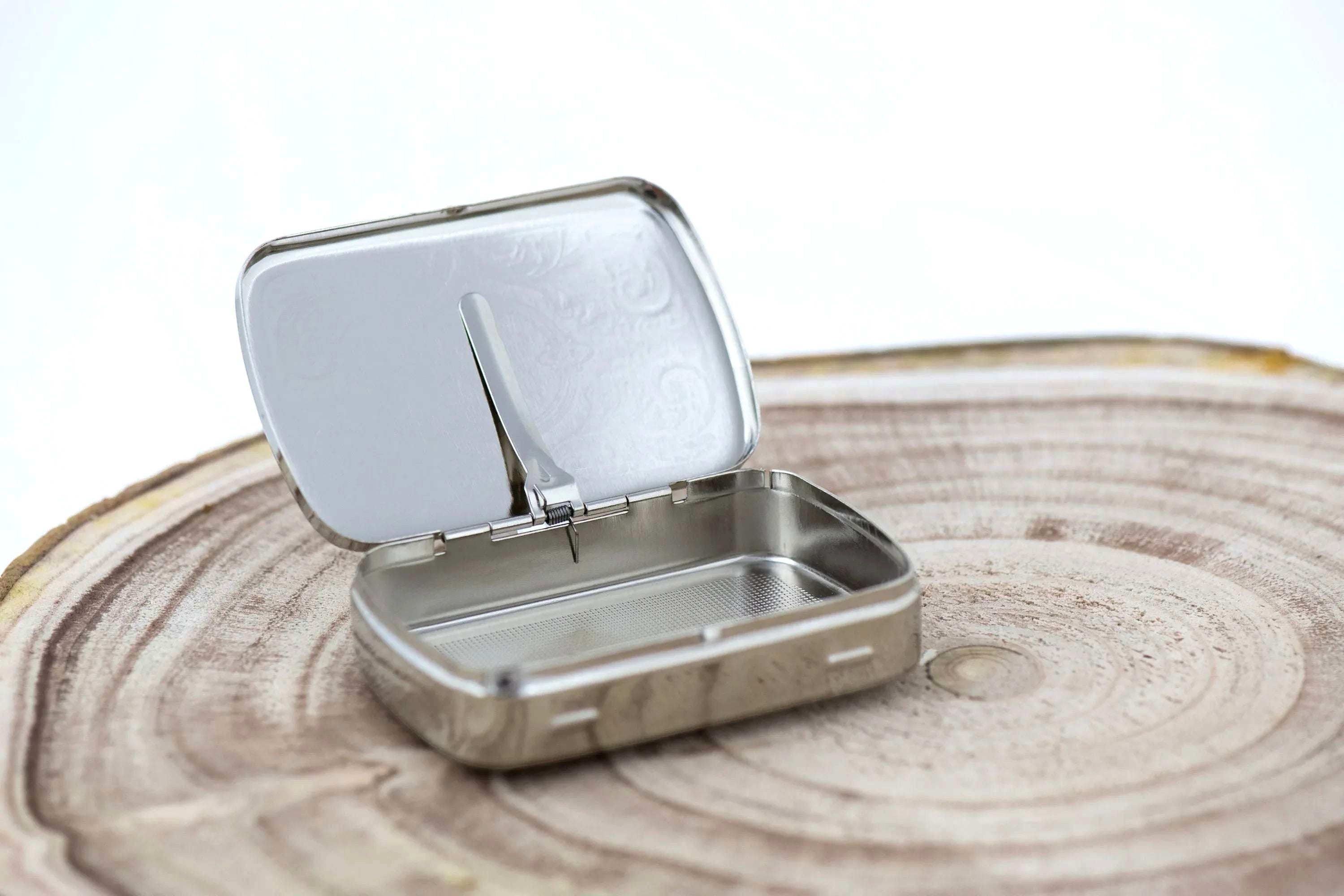 Blague tabac personnalisée acier – Shelby vintage cadeau mariage rétro k1qbj8-tb.myshopify.com cadeau pas cher idée offrir, cadeau personnalisé gravure, cadeau pour femme qui a tout, idée accessoire peaky blinders, idée cadeau homme 30 ans, idée cadeau meilleure amie, objet personnalisé offrir idée, étui a cigarette personnalisé, étui cigarette en cuir cadeau, étui cigarette slim pour femme, Étui à cigarette compact poche, étui à cigarette vintage, Étui à cigarettes anti-choc