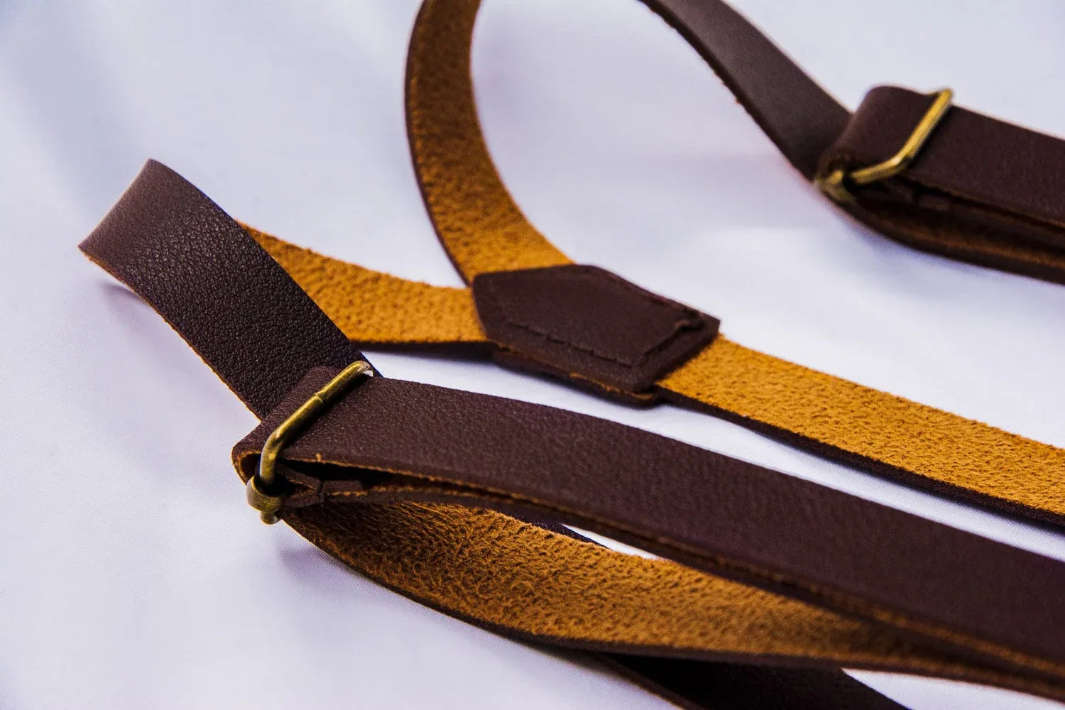 Bretelles cuir B.Gatsby – style vintage pour costume mariage chic - Roaring 20s Paris