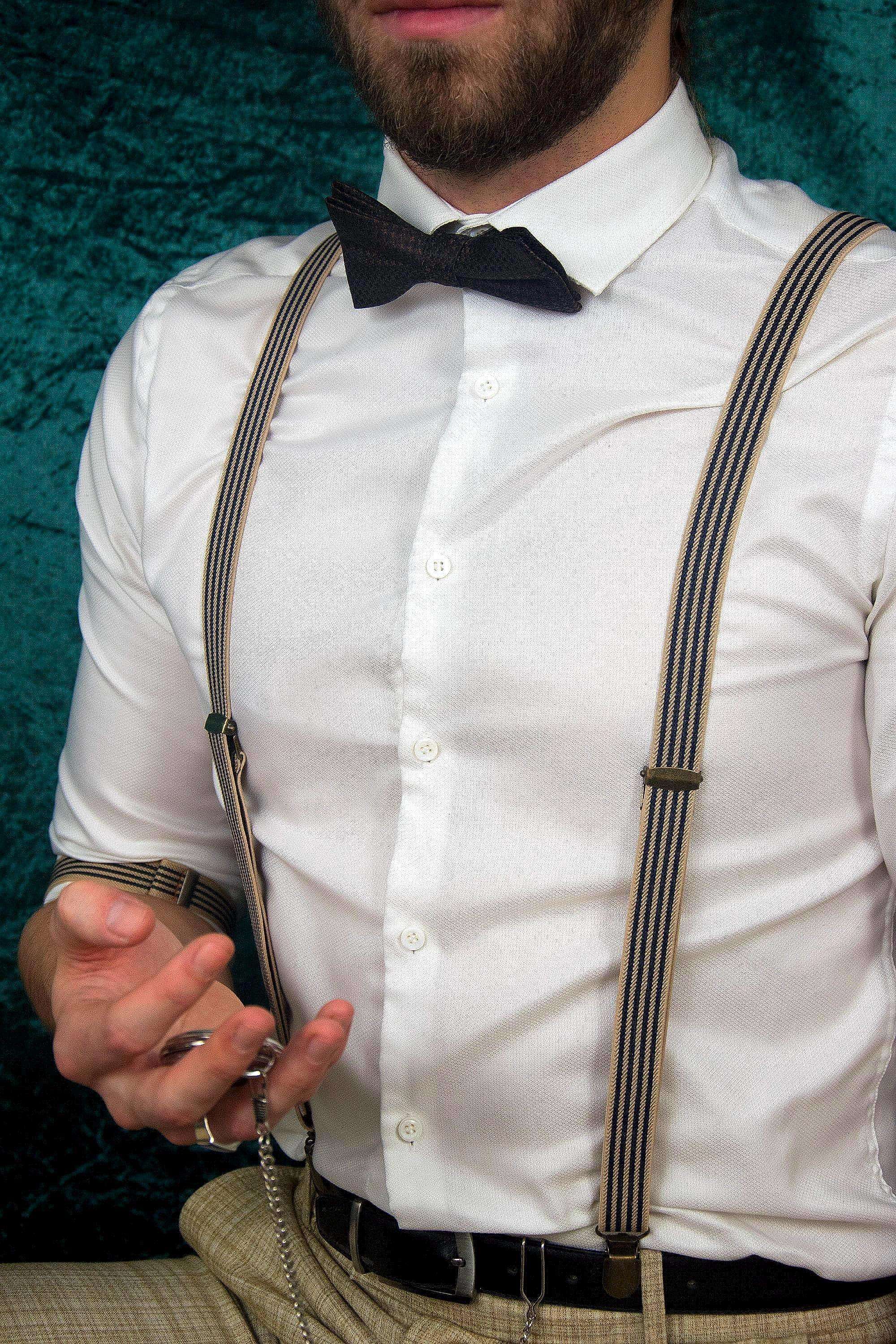 Bretelles Blue Gatsby – élastiques ajustables pour costume mariage k1qbj8-tb.myshopify.com Bretelles accordéon à bouton, Bretelles avec motif à pois, Bretelles costume de mariage, Bretelles crochet ajustable, Bretelles fines pour robe idée, bretelles homme large bûcheron, bretelles personnalisée cadeau, Bretelles pour chemise pince, mariage boheme chic costume, objet personnalisé offrir idée, tenue mariage garcon honneur, tenue mariage homme civil, tenue témoin mariage costume