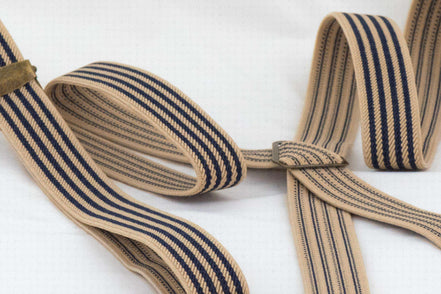 Bretelles Blue Gatsby – élastiques ajustables pour costume mariage k1qbj8-tb.myshopify.com Bretelles accordéon à bouton, Bretelles avec motif à pois, Bretelles costume de mariage, Bretelles crochet ajustable, Bretelles fines pour robe idée, bretelles homme large bûcheron, bretelles personnalisée cadeau, Bretelles pour chemise pince, mariage boheme chic costume, objet personnalisé offrir idée, tenue mariage garcon honneur, tenue mariage homme civil, tenue témoin mariage costume