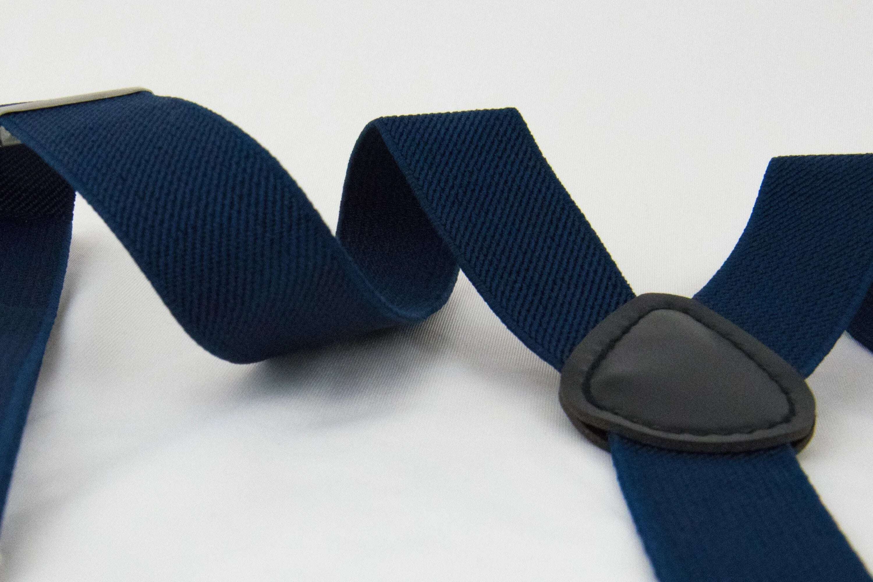 Bretelles Blue Shelby – élastiques ajustables pour costume mariage k1qbj8-tb.myshopify.com Bretelles accordéon à bouton, Bretelles avec motif à pois, Bretelles costume de mariage, Bretelles crochet ajustable, Bretelles fines pour robe idée, bretelles homme large bûcheron, bretelles personnalisée cadeau, Bretelles pour chemise pince, mariage boheme chic costume, objet personnalisé offrir idée, tenue mariage garcon honneur, tenue mariage homme civil, tenue témoin mariage costume