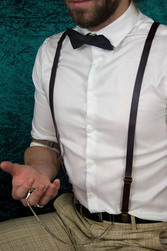Bretelles Smith en cuir noir – style vintage pour costume mariage k1qbj8-tb.myshopify.com Bretelles accordéon à bouton, Bretelles avec motif à pois, Bretelles costume de mariage, Bretelles crochet ajustable, Bretelles fines pour robe idée, bretelles homme large bûcheron, bretelles personnalisée cadeau, Bretelles pour chemise pince, mariage boheme chic costume, objet personnalisé offrir idée, tenue mariage garcon honneur, tenue mariage homme civil, tenue témoin mariage costume