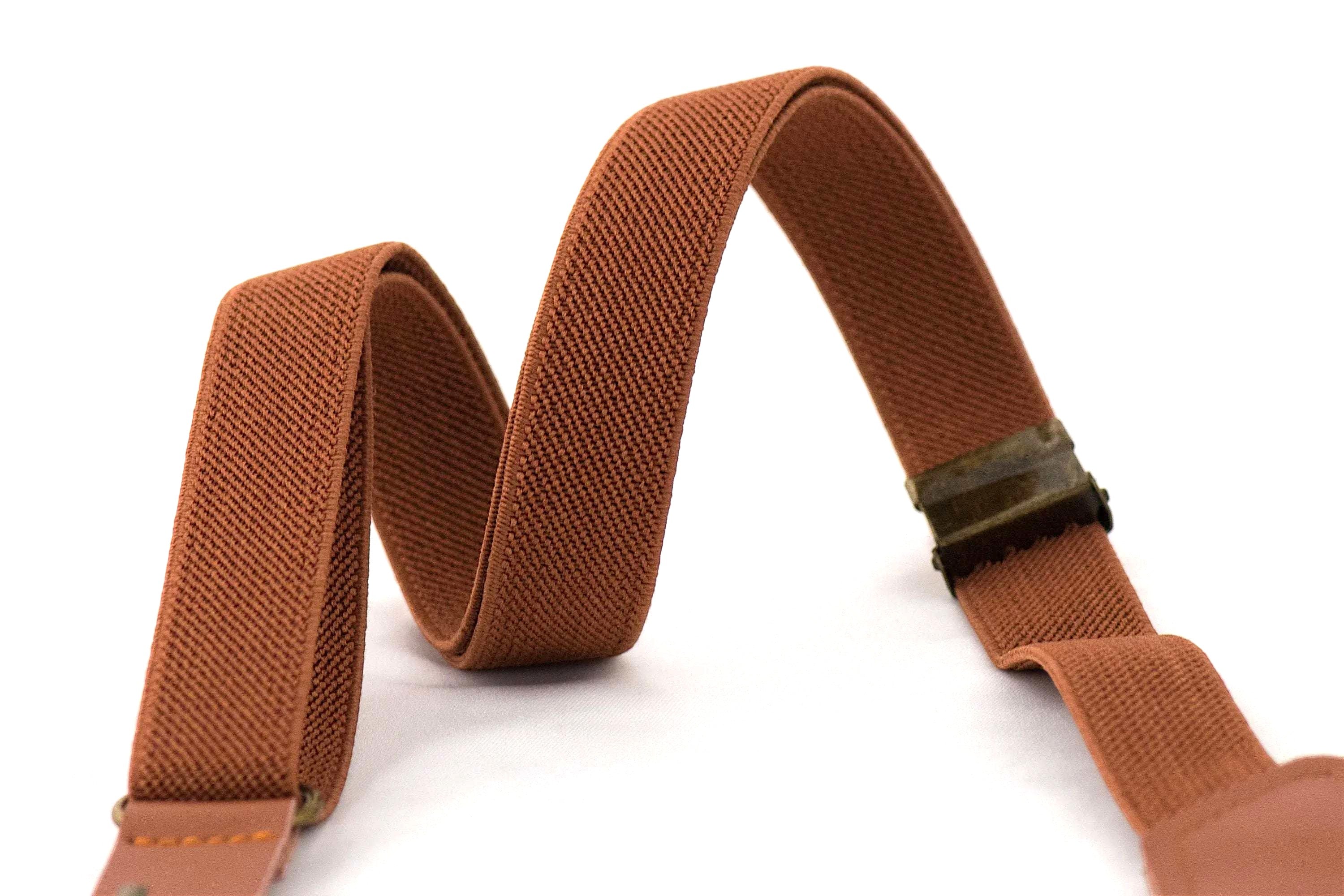 Bretelles ajustables Shelby élégantes – accessoires rétro costume homme k1qbj8-tb.myshopify.com Bretelles accordéon à bouton, Bretelles avec motif à pois, Bretelles costume de mariage, Bretelles crochet ajustable, Bretelles fines pour robe idée, bretelles homme large bûcheron, bretelles personnalisée cadeau, Bretelles pour chemise pince, mariage boheme chic costume, objet personnalisé offrir idée, tenue mariage garcon honneur, tenue mariage homme civil, tenue témoin mariage costume