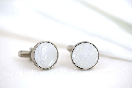 Bretelles bouton vintage Nath Shelby – homme et femme élégant k1qbj8-tb.myshopify.com Bretelles accordéon à bouton, Bretelles avec motif à pois, Bretelles costume de mariage, Bretelles crochet ajustable, Bretelles fines pour robe idée, bretelles homme large bûcheron, bretelles personnalisée cadeau, Bretelles pour chemise pince, mariage boheme chic costume, objet personnalisé offrir idée, tenue mariage garcon honneur, tenue mariage homme civil, tenue témoin mariage costume