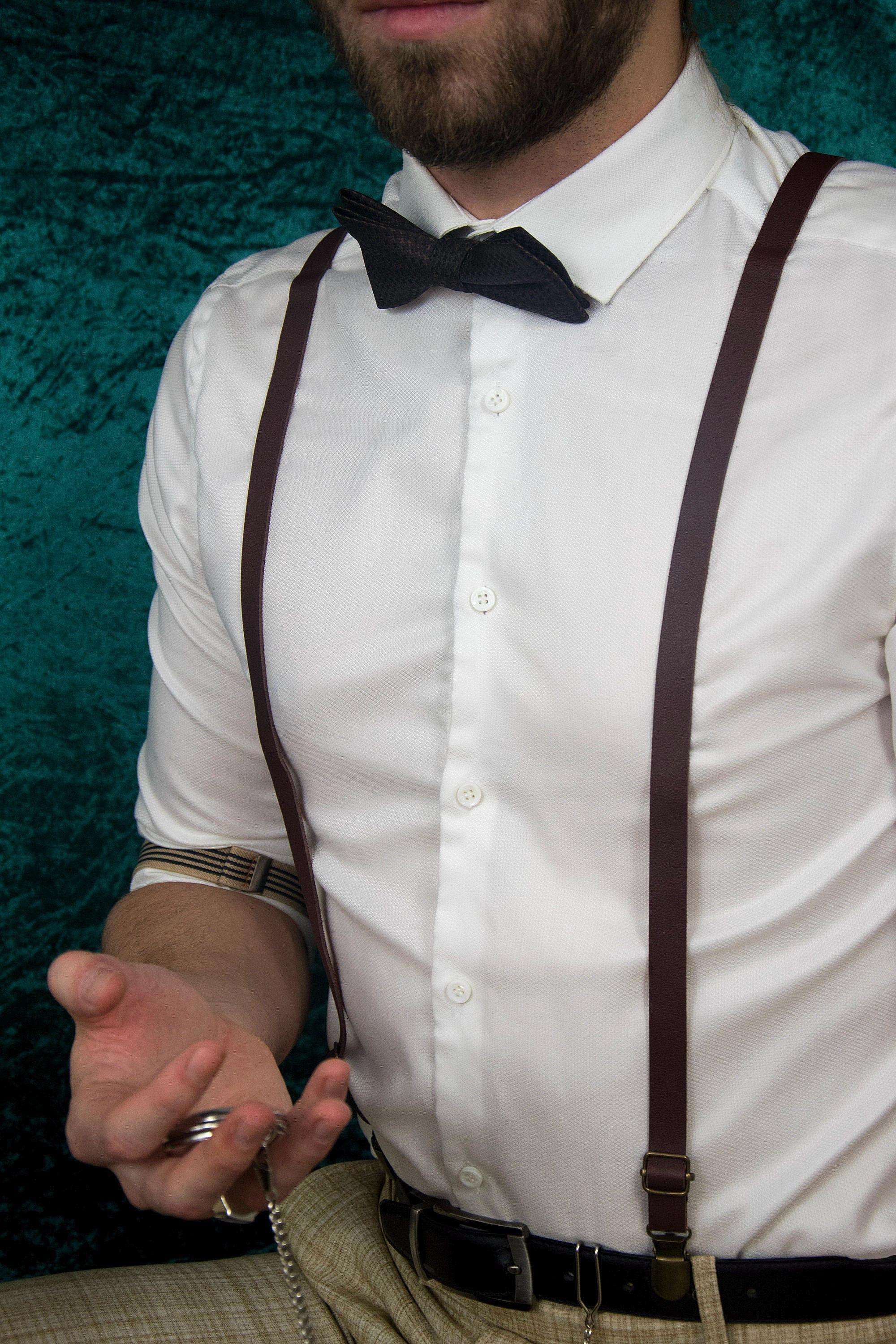 Bretelles cuir B.Gatsby – style vintage pour costume mariage chic k1qbj8-tb.myshopify.com Bretelles accordéon à bouton, Bretelles avec motif à pois, Bretelles costume de mariage, Bretelles crochet ajustable, Bretelles fines pour robe idée, bretelles homme large bûcheron, bretelles personnalisée cadeau, Bretelles pour chemise pince, mariage boheme chic costume, objet personnalisé offrir idée, tenue mariage garcon honneur, tenue mariage homme civil, tenue témoin mariage costume