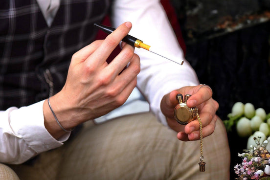 Briquet personnalisé Z en acier or – style Zippo élégant de poche - Roaring 20s Paris