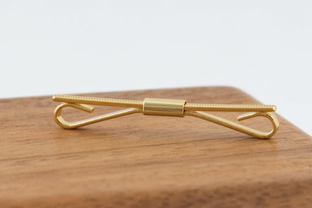 Broche épingle à vêtement - épingle à cravate homme costume col R.Gere - Roaring 20s Paris