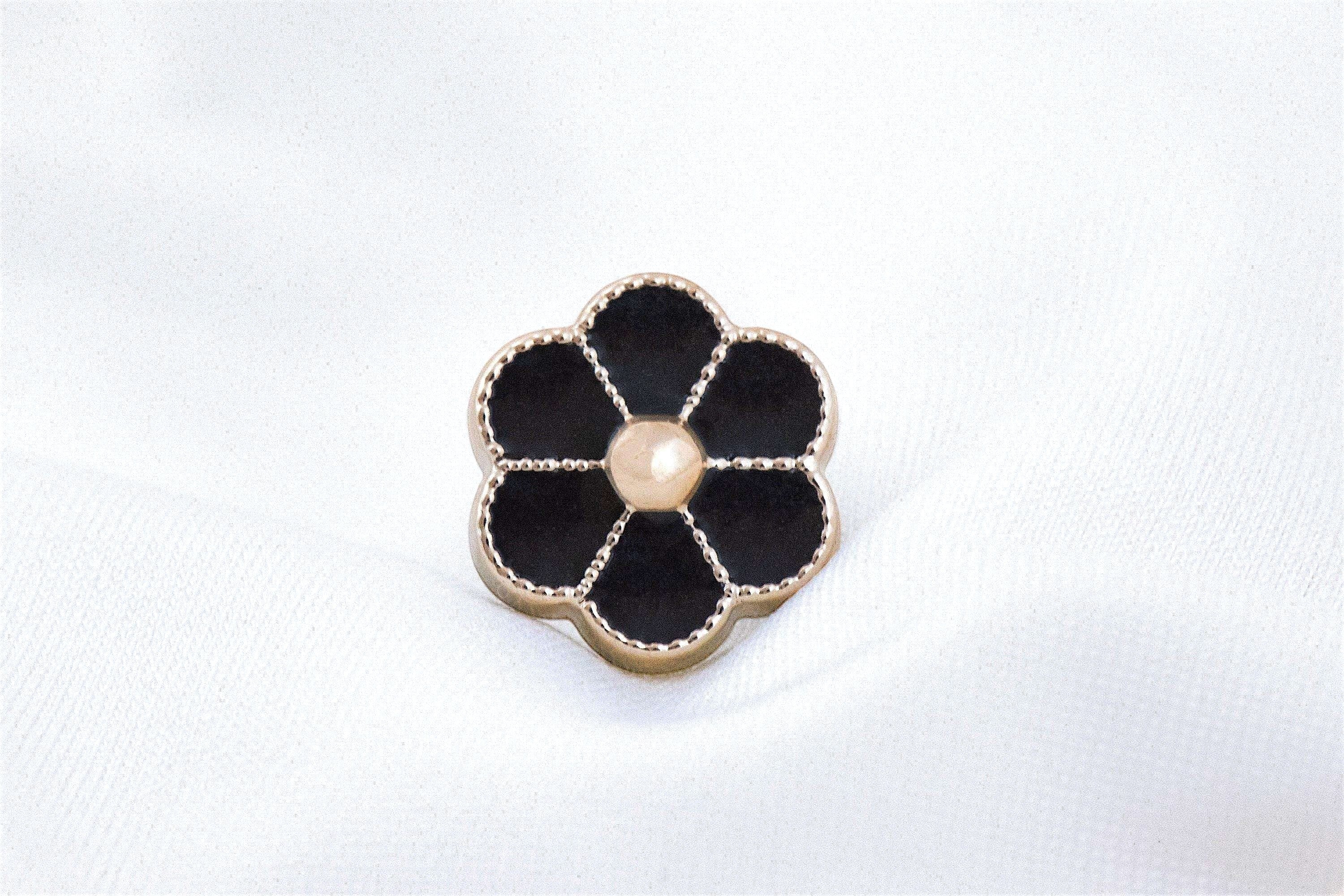 Broche épingle mariage témoin acier argent L – bijou vintage chic k1qbj8-tb.myshopify.com accessoire peaky blinders or, broche bijoux fantaisie idée, broche à écharpe cadeau idée, Broche épingle mariage tenue, Broche épingle à vêtement idée, cadeau idée garçon honneur, cadeau pas cher idée anniv, mariage boheme chic acier, tenue témoin mariage costume, épingle à chapeau broche idée, Épingle à costume col femme, Épingle à cravate pour homme, Épingle à perles pour mariage