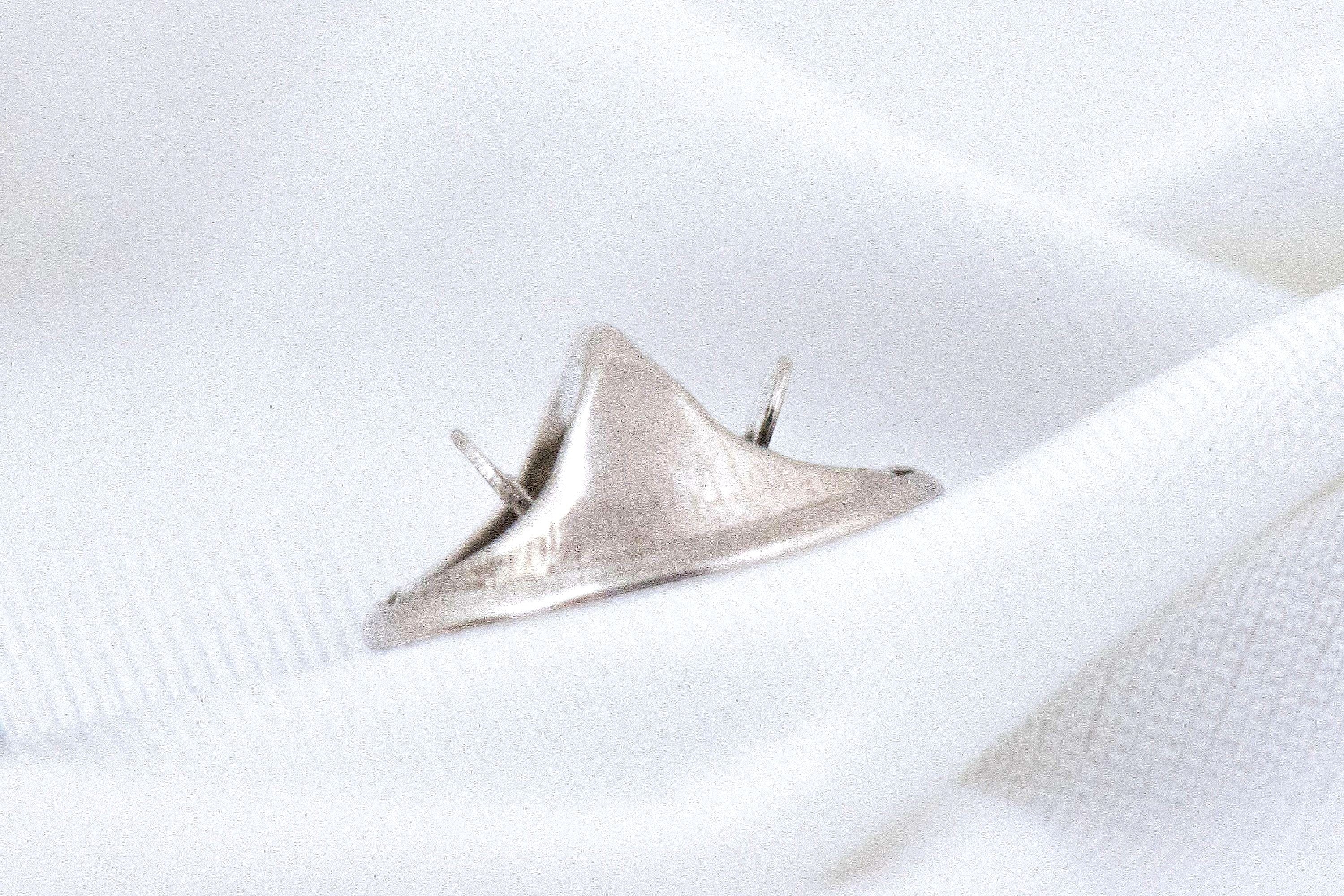 Broche épingle mariage témoin acier argent L – bijou vintage chic k1qbj8-tb.myshopify.com accessoire peaky blinders or, broche bijoux fantaisie idée, broche à écharpe cadeau idée, Broche épingle mariage tenue, Broche épingle à vêtement idée, cadeau idée garçon honneur, cadeau pas cher idée anniv, mariage boheme chic acier, tenue témoin mariage costume, épingle à chapeau broche idée, Épingle à costume col femme, Épingle à cravate pour homme, Épingle à perles pour mariage