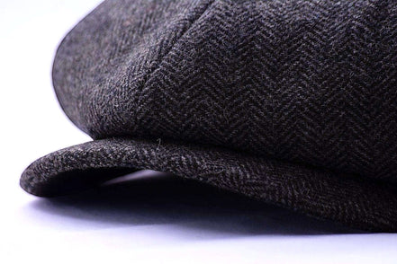 Casquette gavroche personnalisée J.Shelby – laine grise élégante k1qbj8-tb.myshopify.com accessoire costume idée cadeau, cadeau insolite idée offrir, cadeau pas cher idée offrir, casquette béret gavroche homme, Casquette chapeau personnalisé, casquette gavroche pour femme, Chapeau gavroche personnalisée, Gavroche vintage pour homme, idée accessoire peaky blinders, idée cadeau homme 50 ans, mariage boheme chic costume, personnalise idée cadeau 2024, tenue mariage femme civil idée