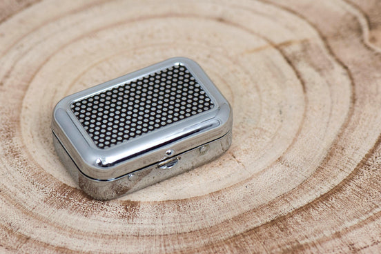 Cendrier extérieur personnalisé Y en acier – portable et élégant - Roaring 20s Paris