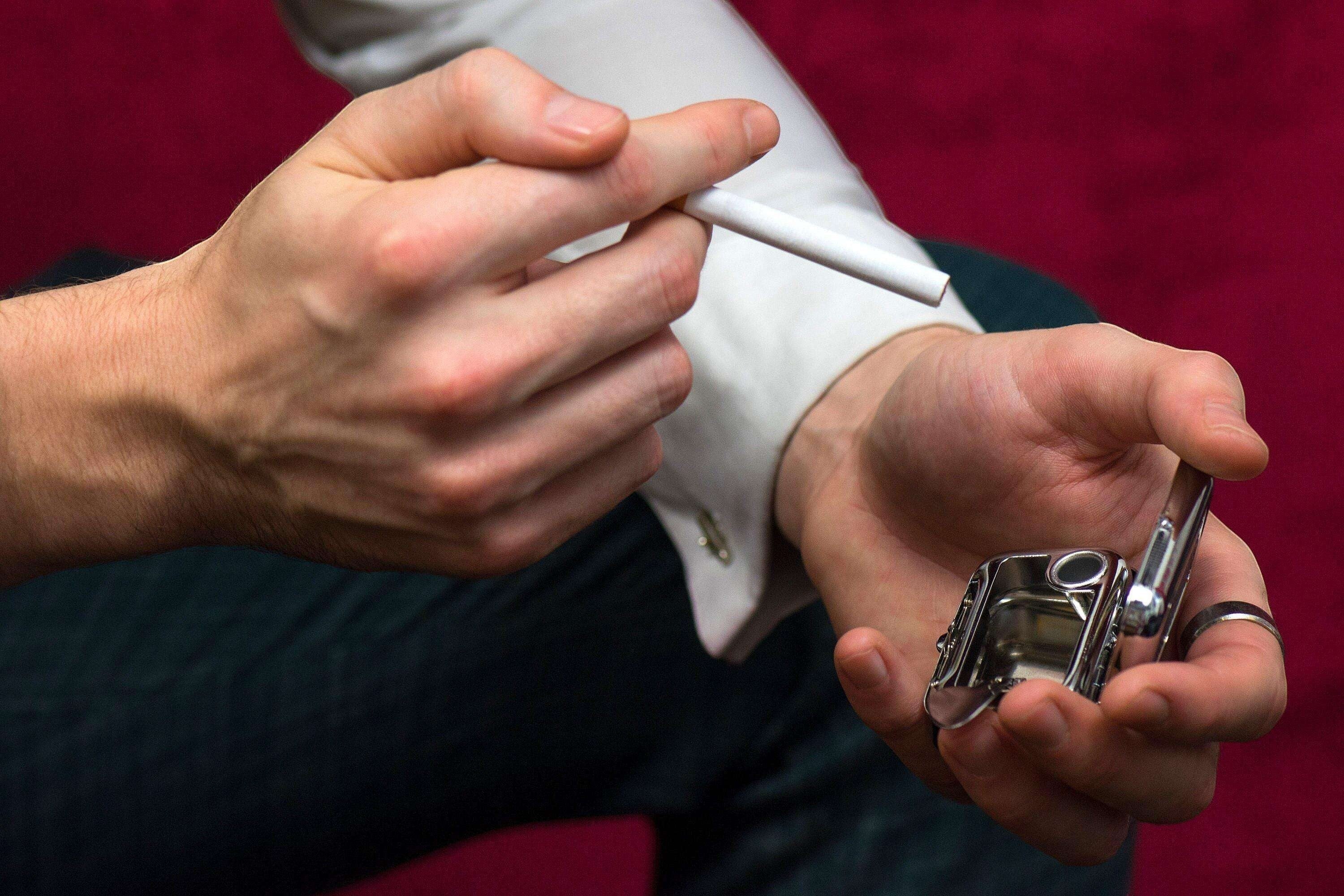Cendrier extérieur personnalisé Arthur Shelby en acier – style élégant k1qbj8-tb.myshopify.com cadeau insolite idée offrir, cadeau original homme idée, cadeau pas cher idée offrir, cadeau pour femme qui a tout, cendrier chambre maison cadeau, cendrier de plage cadeau, Cendrier de plage personnalisé, cendrier de poche écologique, cendrier de ville personnalisé, Cendrier exterieur cadeau idée, idée accessoire peaky blinders, idée cadeau personnalisé femme, objet personnalisé offrir idée