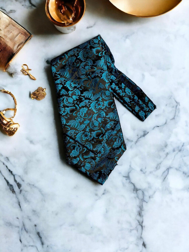 Cravate Ascot en soie bleue Fenhli – lavallière homme chic - Roaring 20s Paris