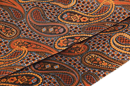 Cravate Ascot soie orange Risos – idée mariage chic ou cadeau unique k1qbj8-tb.myshopify.com accessoire costume idée cadeau, ascot lavallière en soie jaune, Ascot motifs géométriques, Ascot à rayures fines cravate, cadeau collègue de travail, Cravate Ascot en soie cadeau, Cravate Ascot pour mariage, Cravate Ascot à rayures fines, Cravate foulard ascot mariage, foulard cou chemise costume, lavallière vintage ascot idée, Noeud de cravate costume, tenue mariage homme civil