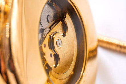 Montre gousset personnalisée Bogert or squelette – idée cadeau élégant - Roaring 20s Paris