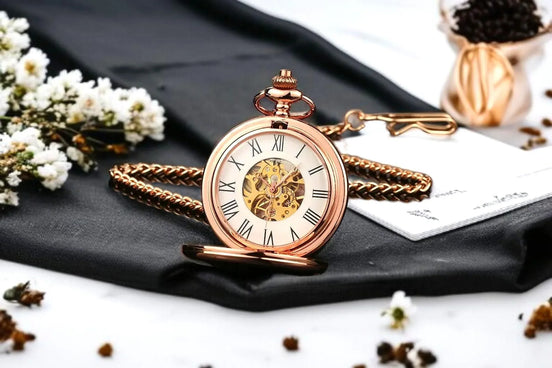 Montre gousset personnalisée en acier rose – idée cadeau élégant - Roaring 20s Paris