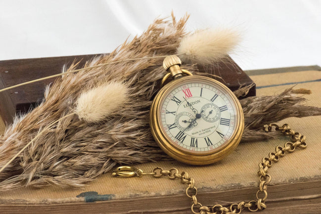 Montre personnalisée gousset Shelby en acier – idée cadeau unique - Roaring 20s Paris