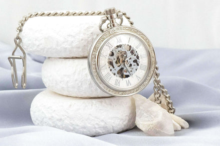 Montre Gousset personnalisée - montre de poche acier argent Pollock k1qbj8-tb.myshopify.com cadeau anniversaire mariage, cadeau collègue de travail, cadeau inoubliable pour chéri, cadeau original homme idée, cadeau qui touche un homme, montre de costume gravée, montre de poche personnalisée, montre gousset engrenage idée, montre gousset squelette idée, montre personnalisée mariage, montre à gousset de poche, montre à gousset fiancé cadeau, montre à gousset personnalisée