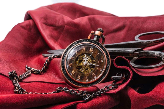 Montre de poche Lamartine acier squelette – cadeau anniversaire unique k1qbj8-tb.myshopify.com cadeau anniversaire mariage, cadeau collègue de travail, cadeau inoubliable pour chéri, cadeau original homme idée, cadeau qui touche un homme, montre de costume gravée, montre de poche personnalisée, Montre gousset engrenage idée, Montre gousset squelette idée, montre personnalisée mariage, montre à gousset de poche, montre à gousset fiancé cadeau, montre à gousset personnalisée