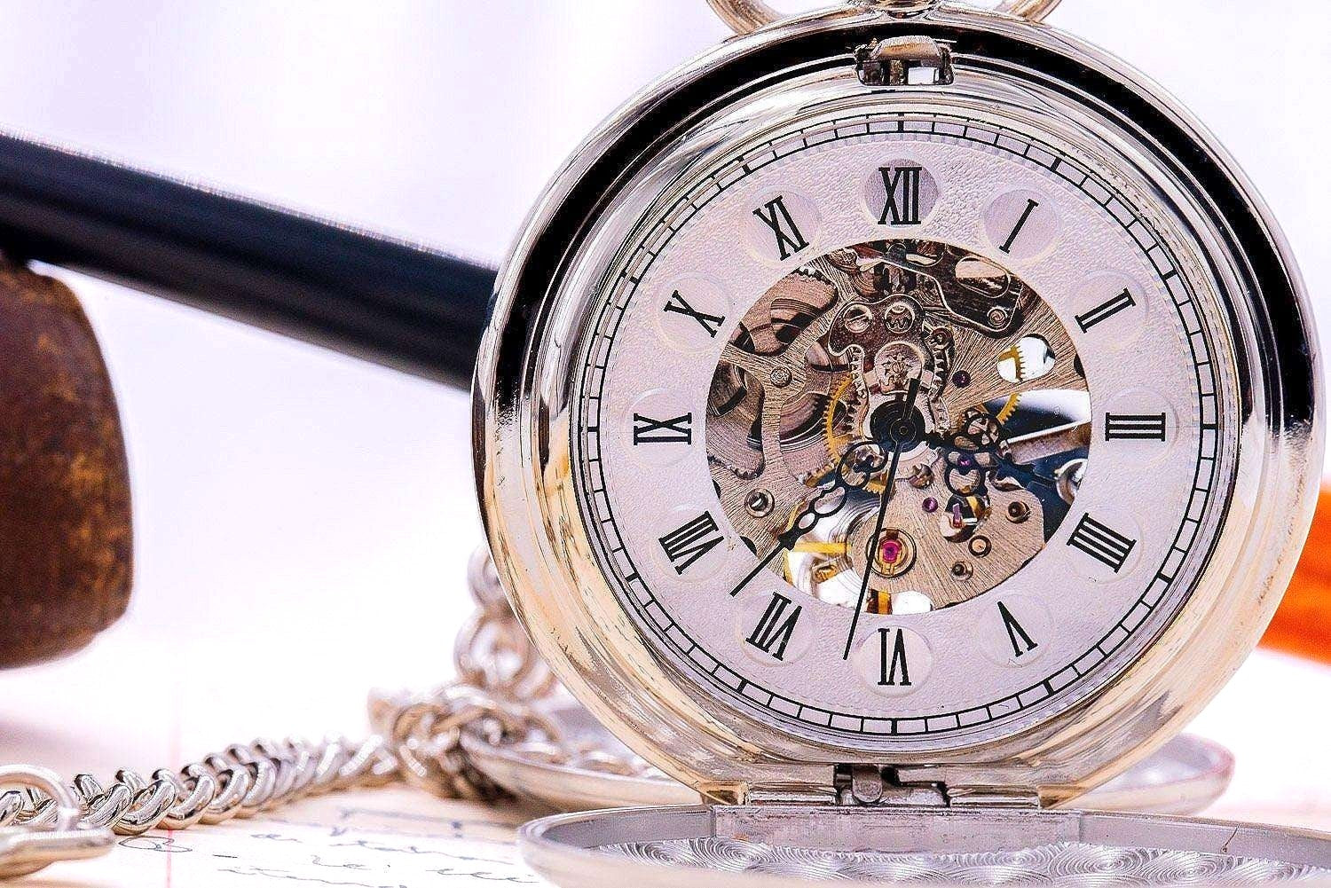 Montre gousset personnalisée Holmes en acier – idée cadeau élégant k1qbj8-tb.myshopify.com cadeau anniversaire mariage, cadeau collègue de travail, cadeau inoubliable pour chéri, cadeau original homme idée, cadeau qui touche un homme, montre de costume gravée, montre de poche personnalisée, Montre gousset engrenage idée, Montre gousset squelette idée, montre personnalisée mariage, montre à gousset de poche, montre à gousset fiancé cadeau, montre à gousset personnalisée