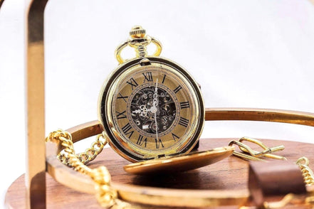 Montre gousset personnalisée Shelby – squelette engrenage gravée chic k1qbj8-tb.myshopify.com cadeau anniversaire mariage, cadeau collègue de travail, cadeau inoubliable pour chéri, cadeau original homme idée, cadeau qui touche un homme, montre de costume gravée, montre de poche personnalisée, Montre gousset engrenage idée, Montre gousset squelette idée, montre personnalisée mariage, montre à gousset de poche, montre à gousset fiancé cadeau, montre à gousset personnalisée