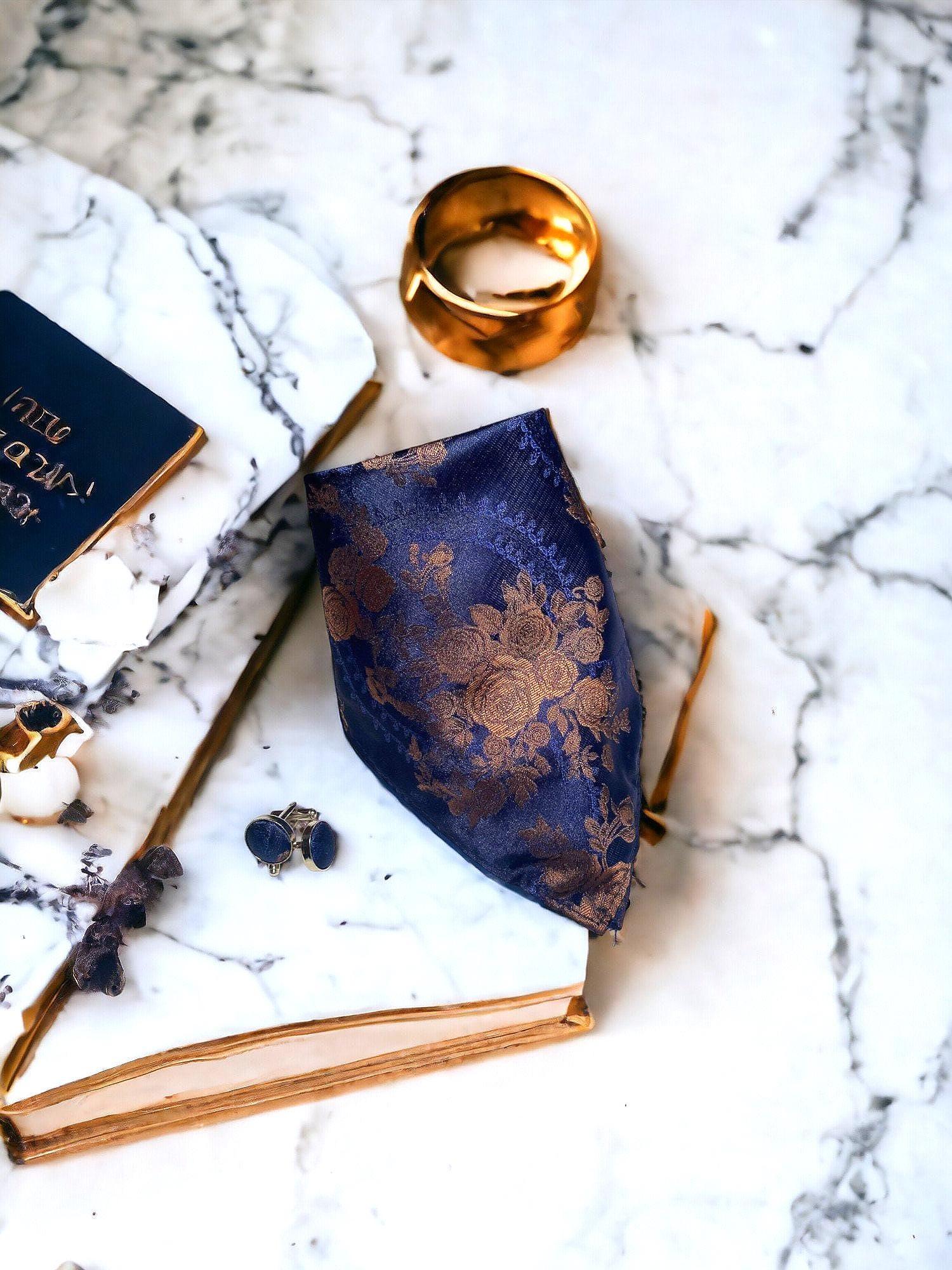 Mouchoir de poche costume en soie bleu Gemi – idée cadeau élégant - Roaring 20s Paris