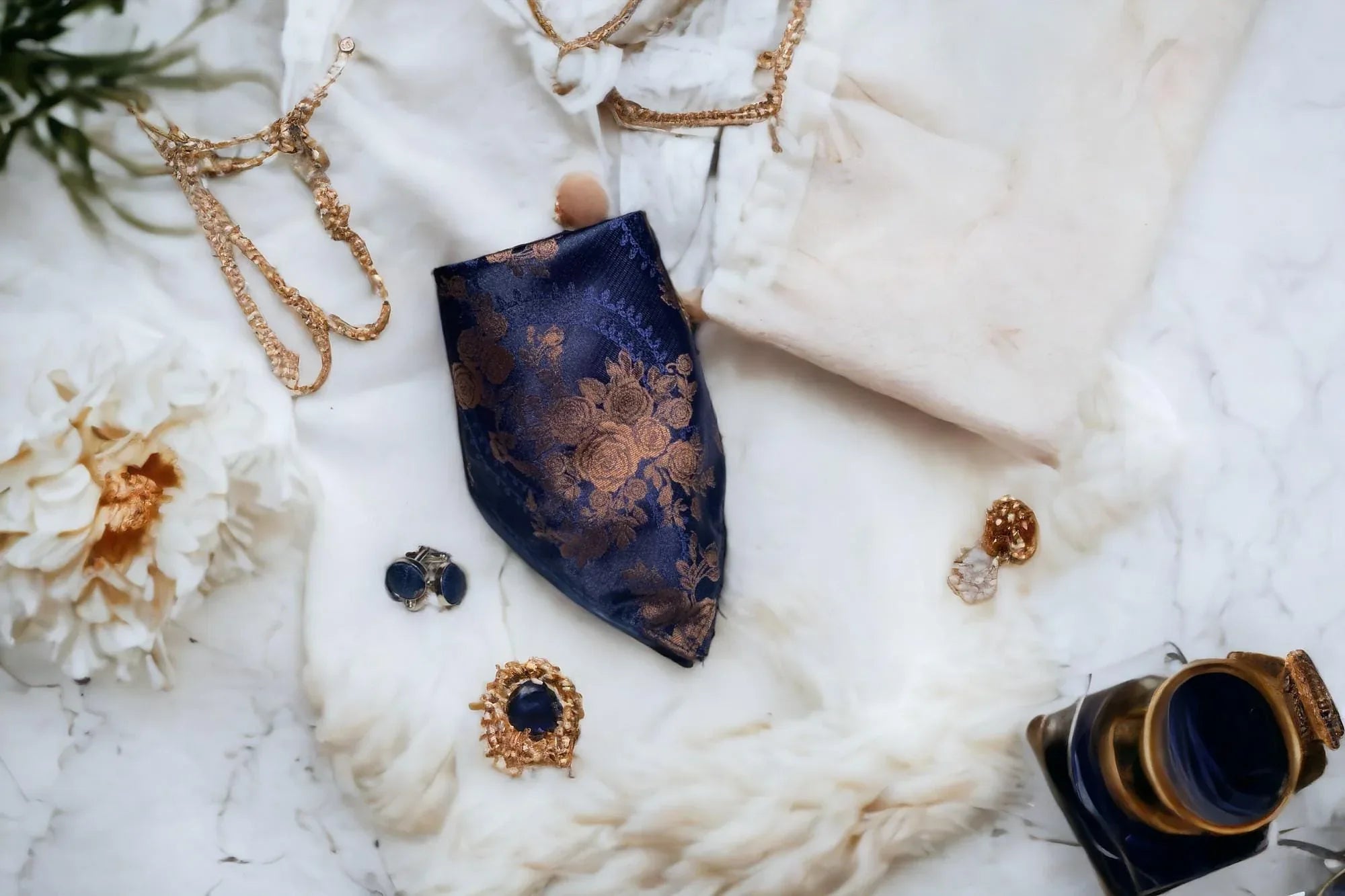 Mouchoir de poche costume en soie bleu Gemi – idée cadeau élégant - Roaring 20s Paris