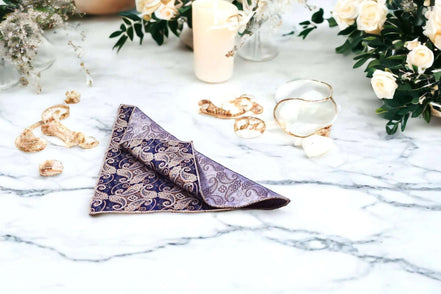 Mouchoir de poche costume Chuck Bass en soie florale – mariage élégant k1qbj8-tb.myshopify.com 10 ans de mariage cadeau idée, accessoire costume idée cadeau, accessoire pour vetement idée, accessoire vintage à offrir, cadeau pas cher idée anniv, cadeau pour invités mariage, costume mariage homme idée, mouchoir de costume mariage, mouchoir de poche costume, pochette de costume mariage, tenue mariage femme civil idée, tenue mariage garcon honneur, tenue mariage homme civil idée