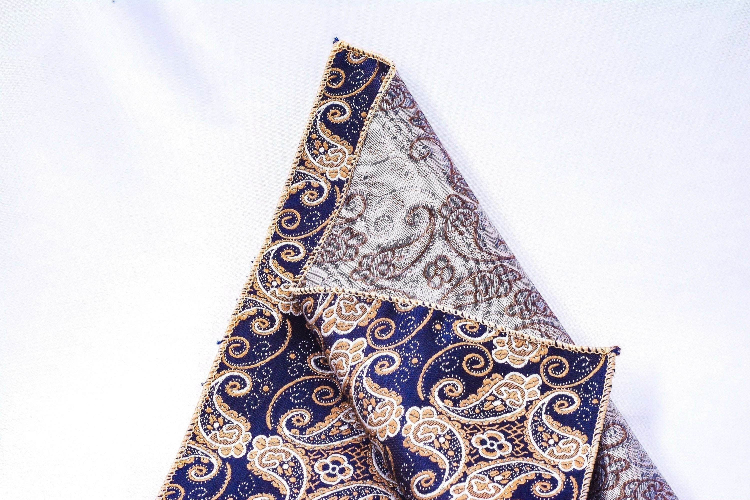 Mouchoir de poche costume Chuck Bass en soie florale – mariage élégant k1qbj8-tb.myshopify.com 10 ans de mariage cadeau idée, accessoire costume idée cadeau, accessoire pour vetement idée, accessoire vintage à offrir, cadeau pas cher idée anniv, cadeau pour invités mariage, costume mariage homme idée, mouchoir de costume mariage, mouchoir de poche costume, pochette de costume mariage, tenue mariage femme civil idée, tenue mariage garcon honneur, tenue mariage homme civil idée