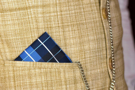Mouchoir de poche costume T.Bucchana en soie – pochette costume chic k1qbj8-tb.myshopify.com 10 ans de mariage cadeau idée, accessoire costume idée cadeau, accessoire pour vetement idée, accessoire vintage à offrir, cadeau pas cher idée anniv, cadeau pour invités mariage, costume mariage homme idée, mouchoir de costume mariage, mouchoir de poche costume, pochette de costume mariage, tenue mariage femme civil idée, tenue mariage garcon honneur, tenue mariage homme civil idée