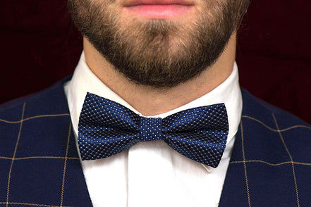 Nœud papillon soie bleu pois B.Archibald – accessoire costume chic k1qbj8-tb.myshopify.com accessoire pour vetement, cadeau personnalisé 2025, cadeau pour amoureux couple, costume mariage homme témoin, idée cadeau personnalisé femme, noeud papillon costume mariage, noeud papillon femme, noeud papillon homme, noeud papillon original, noeud papillon tendance, noeud papillon vintage, personnalise idée cadeau, tenue mariage homme civil