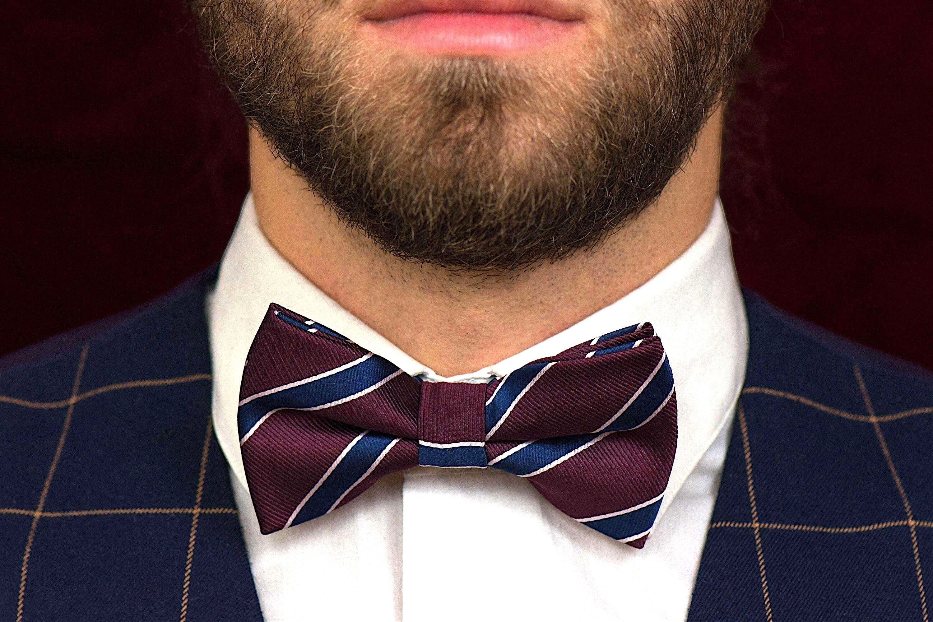 Nœud papillon soie bordeaux Le Moriarty – accessoire costume chic k1qbj8-tb.myshopify.com accessoire pour vetement, cadeau personnalisé 2025, cadeau pour amoureux couple, costume mariage homme témoin, mariage boheme chic costume, noeud papillon costume mariage, noeud papillon femme, noeud papillon homme, noeud papillon original, noeud papillon tendance, noeud papillon vintage, personnalise idée cadeau, tenue mariage homme civil