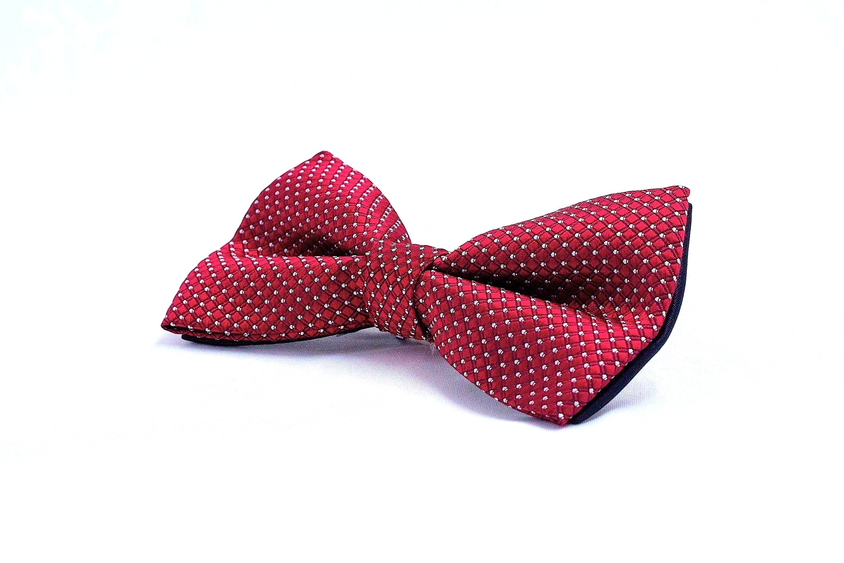 Nœud papillon soie original R.Archibald – rouge pois, cadeau homme k1qbj8-tb.myshopify.com accessoire pour vetement, cadeau personnalisé 2025, cadeau pour amoureux couple, costume mariage homme témoin, mariage boheme chic costume, noeud papillon costume mariage, noeud papillon femme, noeud papillon homme, noeud papillon original, noeud papillon tendance, noeud papillon vintage, personnalise idée cadeau, tenue mariage homme civil