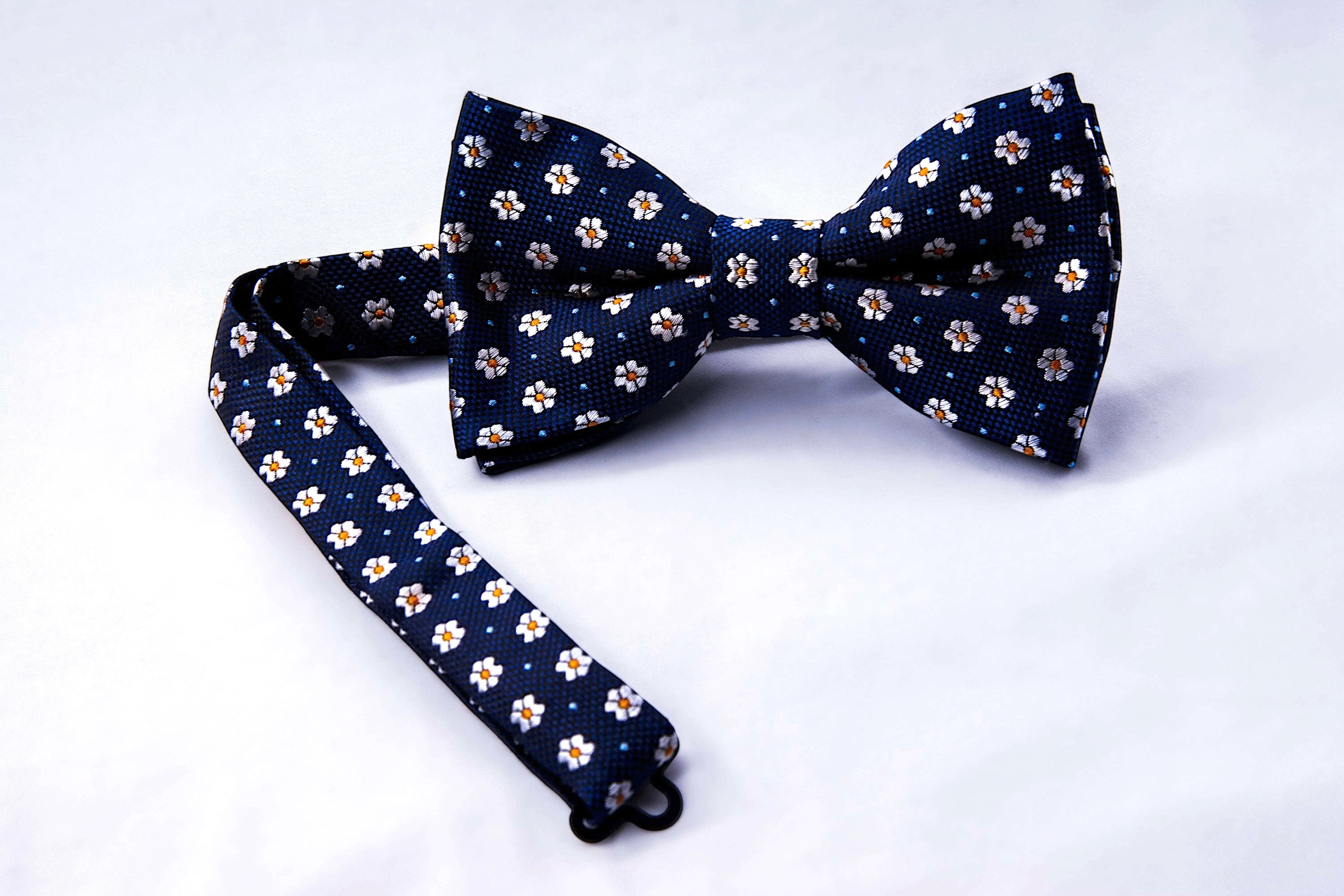 Noeud papillon de costume, tenue de mariage civil I, peaky blinders k1qbj8-tb.myshopify.com accessoire pour vetement, costume mariage homme témoin, idée accessoire peaky blinders, mariage boheme chic costume, noeud papillon costume mariage, Noeud papillon de costume, noeud papillon original, noeud papillon pas cher cadeau, noeud papillon soie costume, personnalise idée cadeau, tenue de mariage homme civil, tenue mariage homme civil, tenue témoin mariage costume