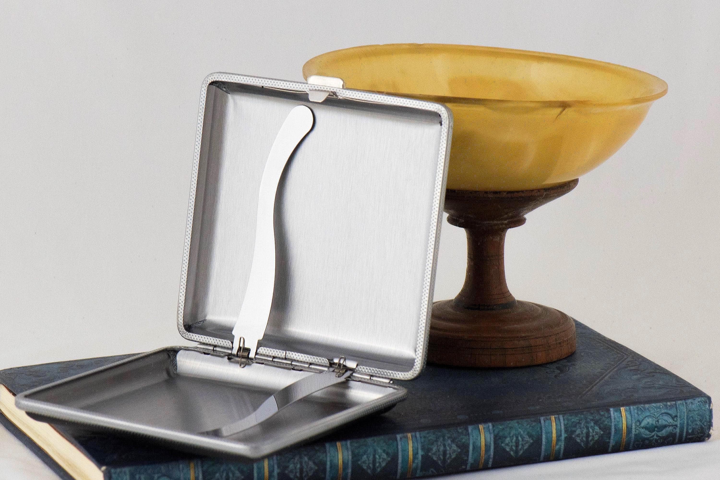 Étui cigarette cuir personnalisé – Thomy Shelby poche, cadeau mariage - Roaring 20s Paris