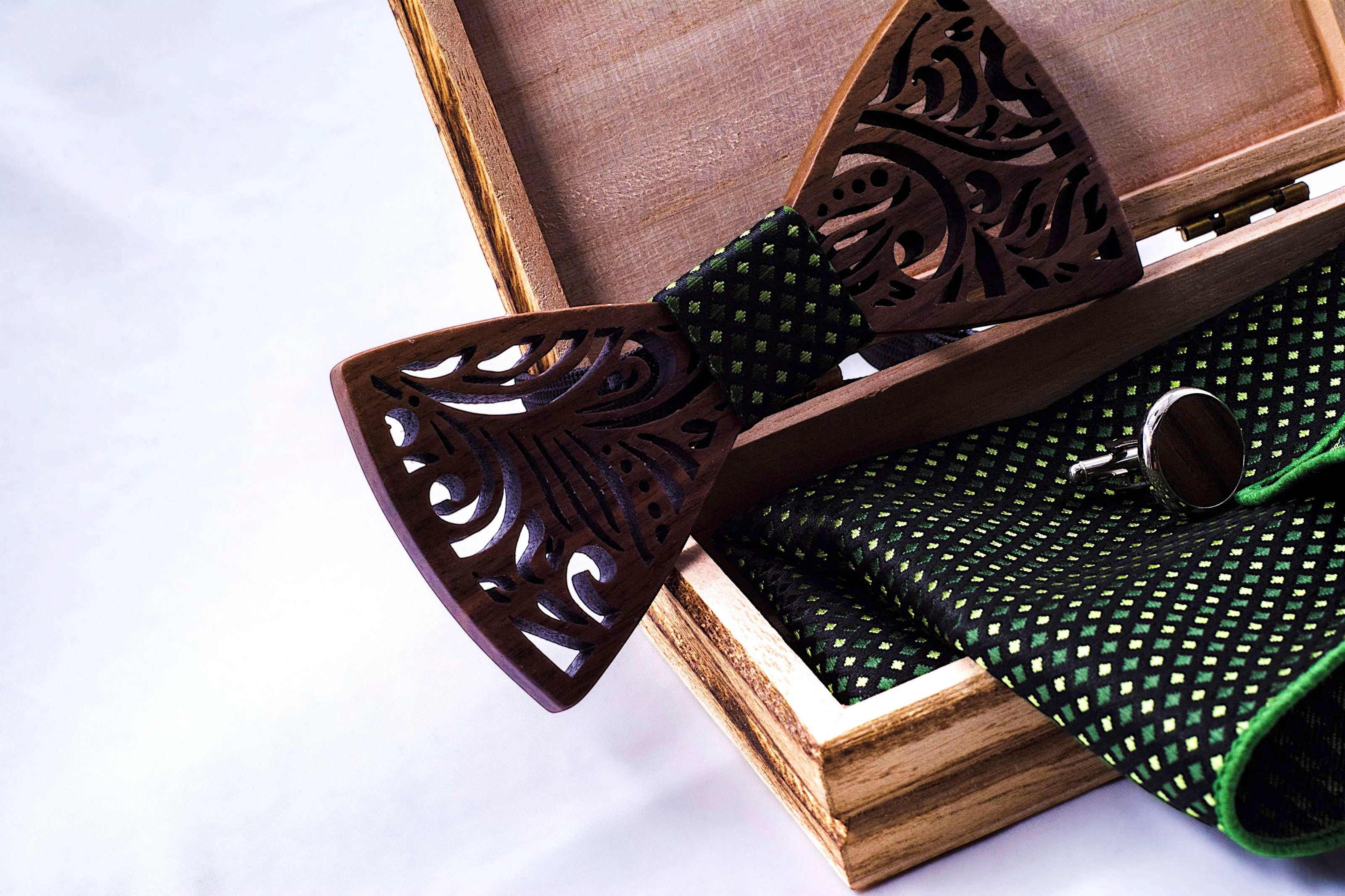 noeud papillon soie, costume noeud papillon, noeud original vert k1qbj8-tb.myshopify.com accessoire pour vetement, costume mariage homme témoin, idée accessoire peaky blinders, mariage boheme chic costume, noeud papillon costume mariage, Noeud papillon de costume, noeud papillon original, noeud papillon pas cher cadeau, noeud papillon soie costume, personnalise idée cadeau, tenue de mariage homme civil, tenue mariage homme civil, tenue témoin mariage costume