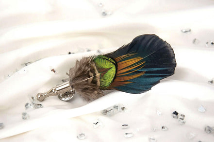 Épingle mariage témoin acier plumes J – bijou raffiné et vintage - Roaring 20s Paris