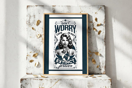Affiche Roaring 20s Paris : femme rétro tenant une rose, message 'Don't worry love is not extinct forever', style art déco.