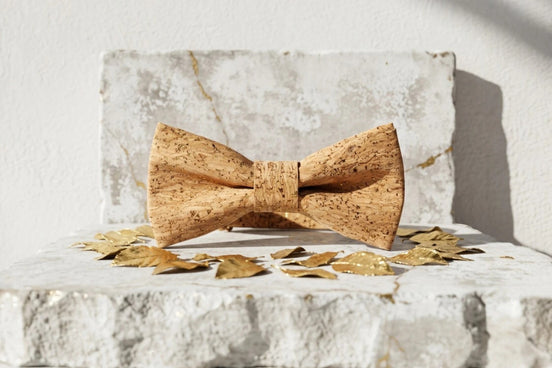 Noeud papillon en liège naturel, style Peaky Blinders, pour mariage ou tenue d'honneur. Roaring 20s Paris.