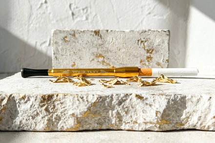 Roaring 20s Paris porte cigarette doré personnalisé, style Cruella, pour femme et homme, en aluminium inoxydable.