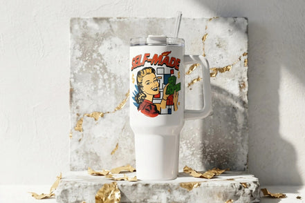 Roaring 20s Paris tumbler isotherme blanc avec illustration rétro "Self-Made" et paille.