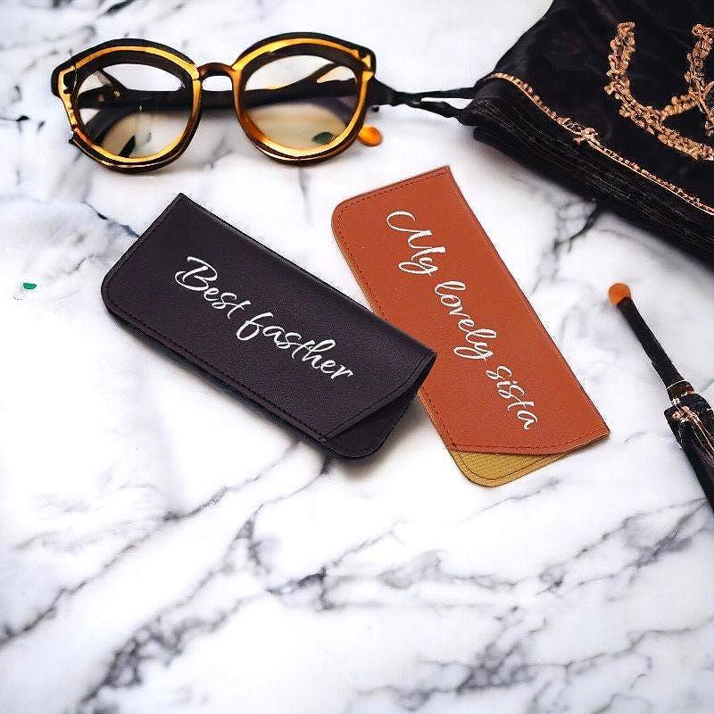 Étui à lunettes personnalisé S.Shelby en cuir – pochette élégante - Roaring 20s Paris